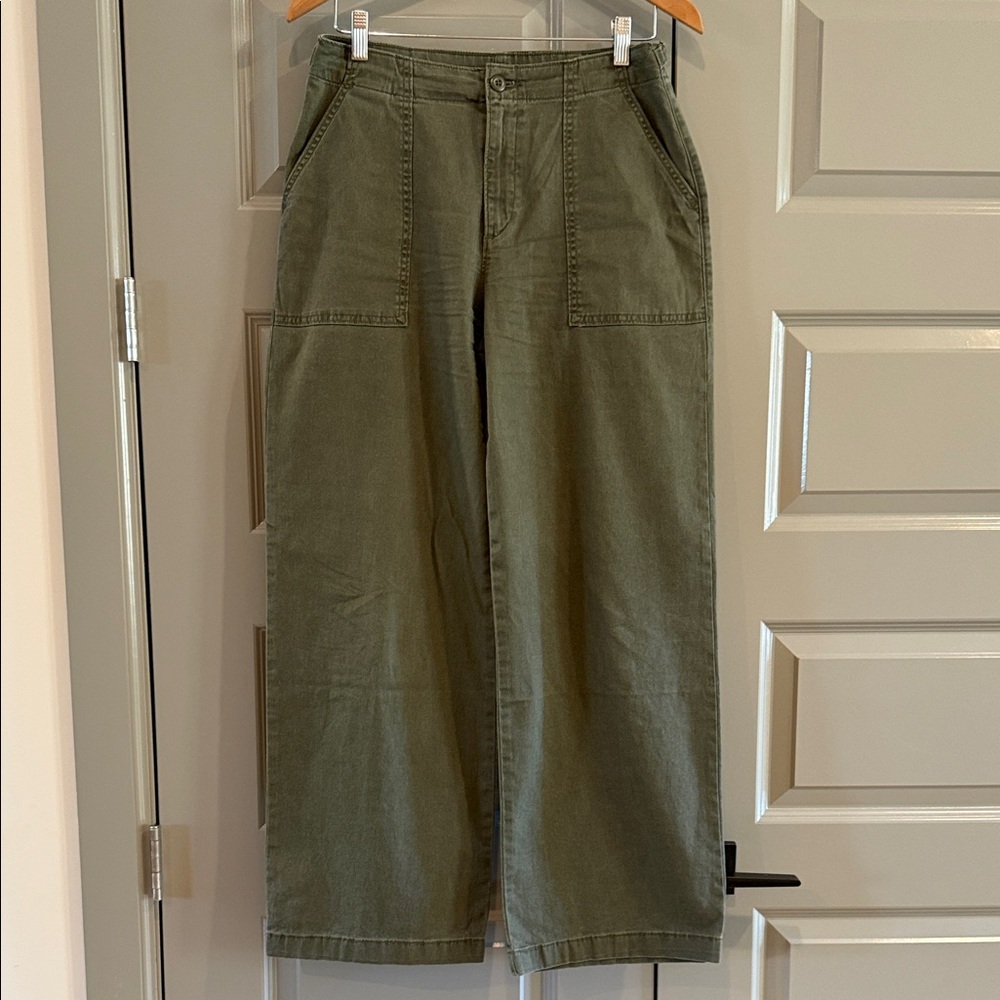 Levi's Premium Olive Wide Leg Pants